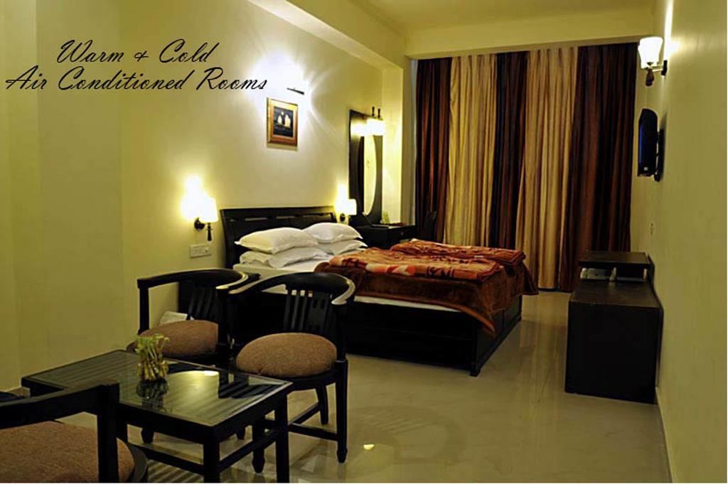 Hotel Hong Kong Inn Amritsar Pokój zdjęcie
