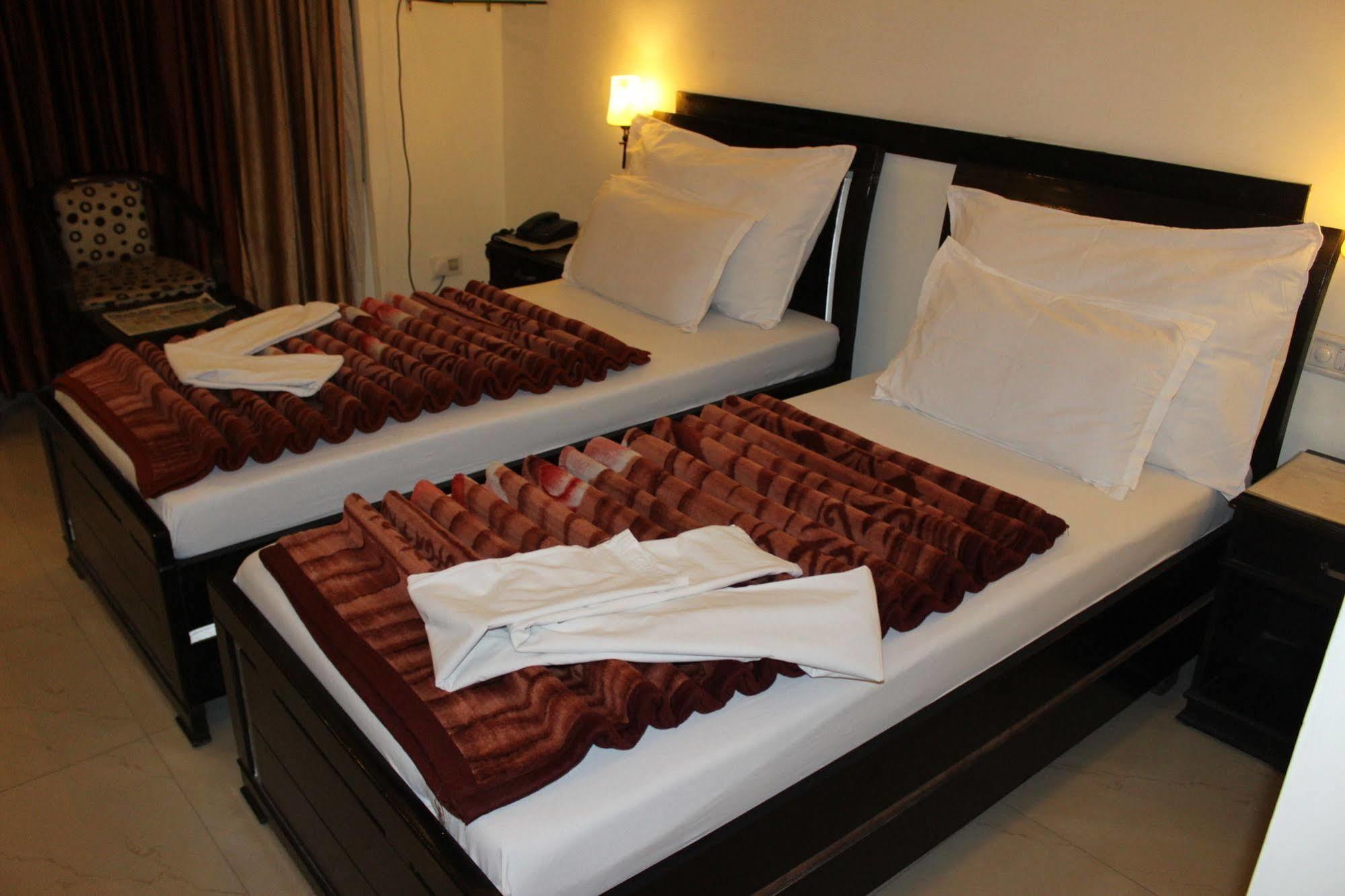 Hotel Hong Kong Inn Amritsar Zewnętrze zdjęcie