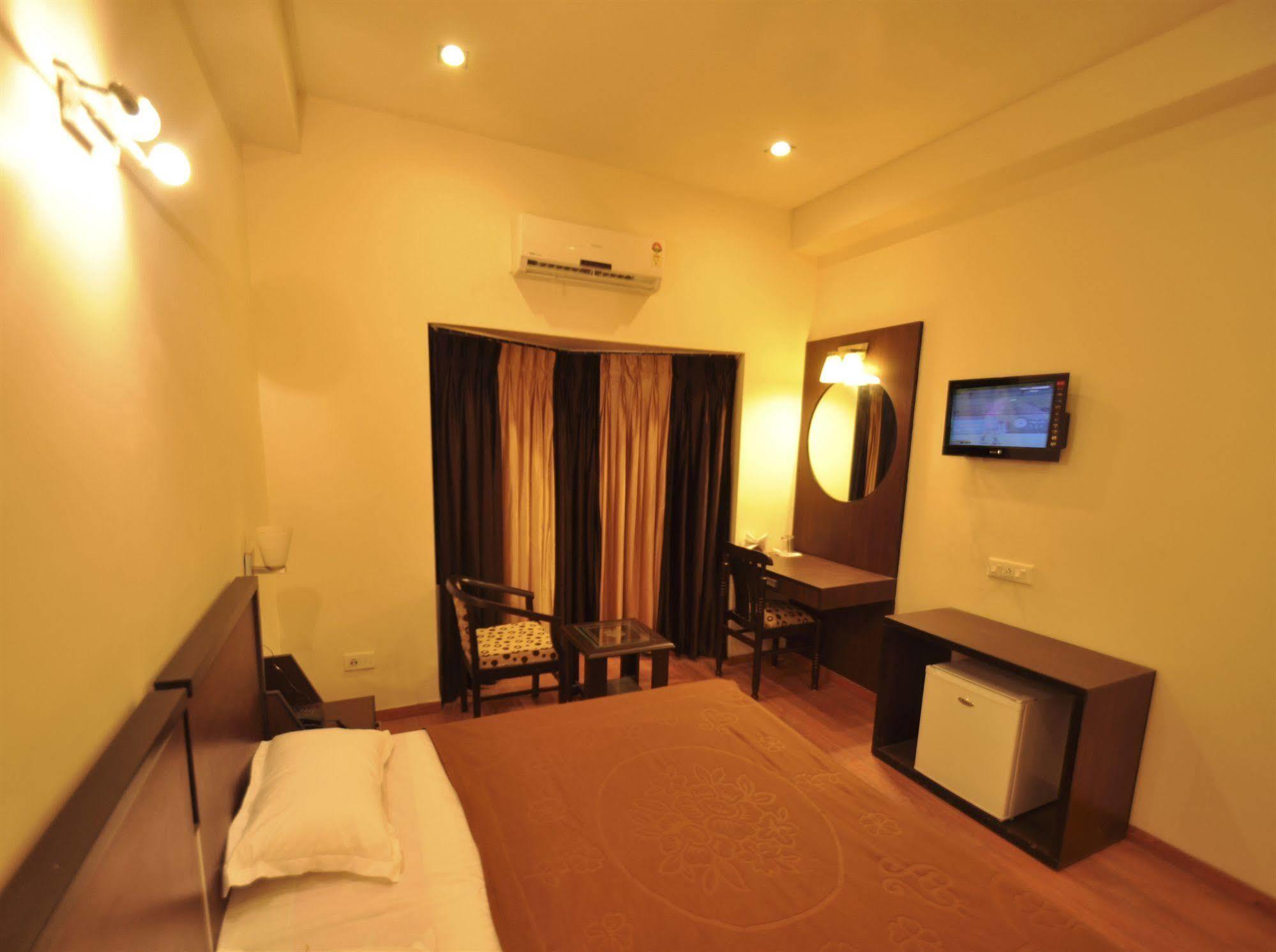 Hotel Hong Kong Inn Amritsar Zewnętrze zdjęcie