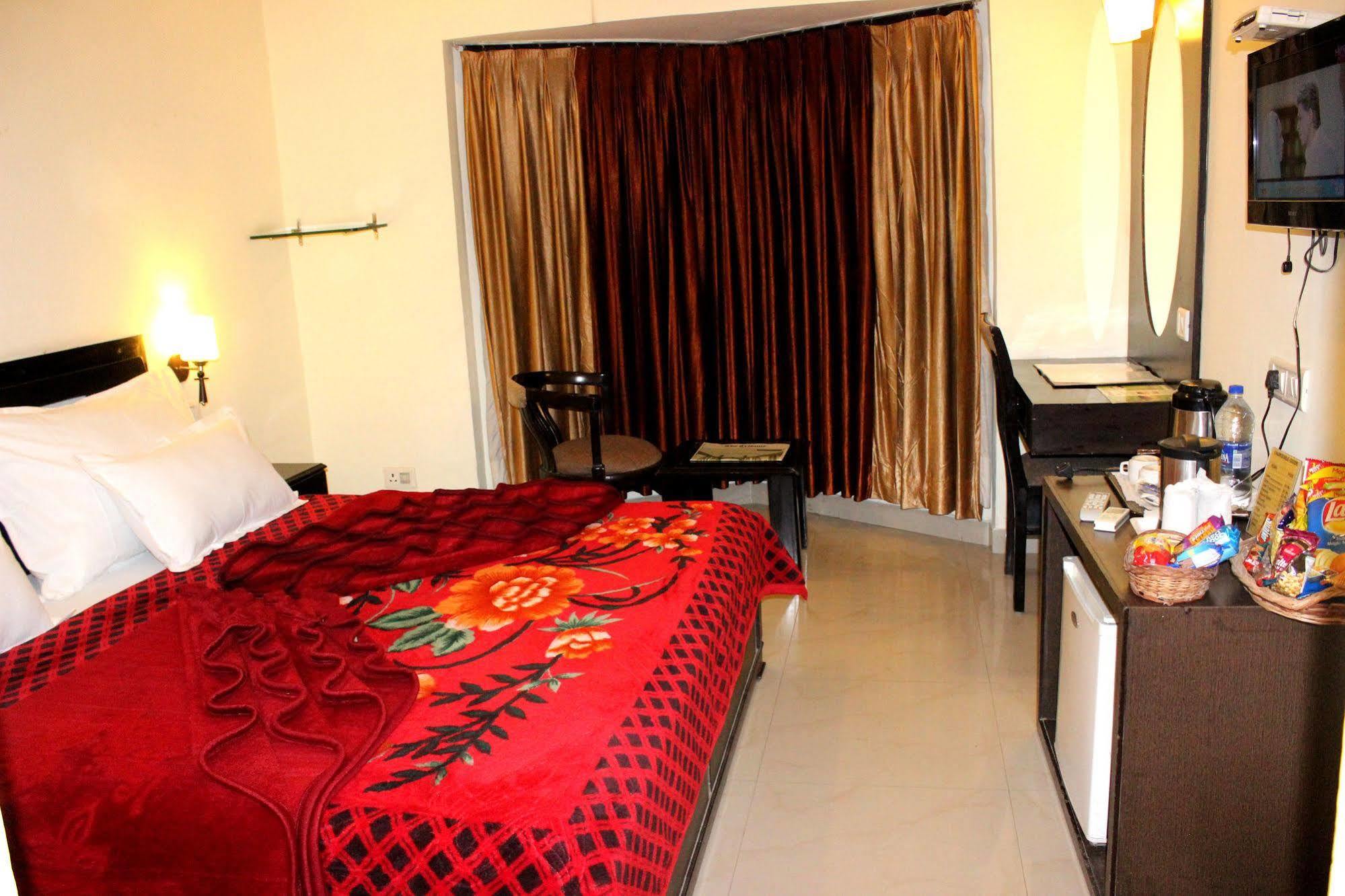 Hotel Hong Kong Inn Amritsar Zewnętrze zdjęcie