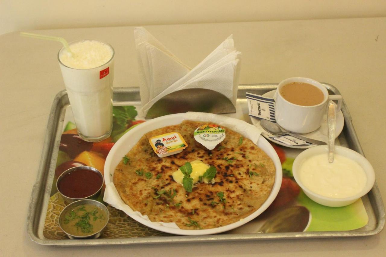 Hotel Hong Kong Inn Amritsar Zewnętrze zdjęcie